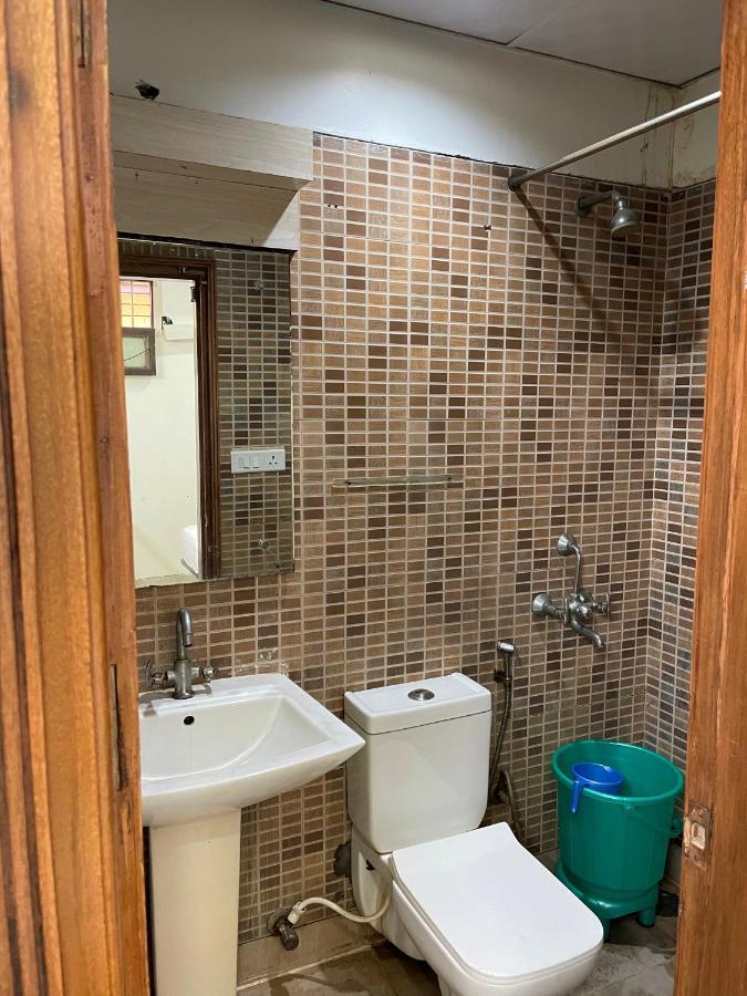 Hotel Aditya Inn Near New Delhi Railway Station Main Bazar Экстерьер фото