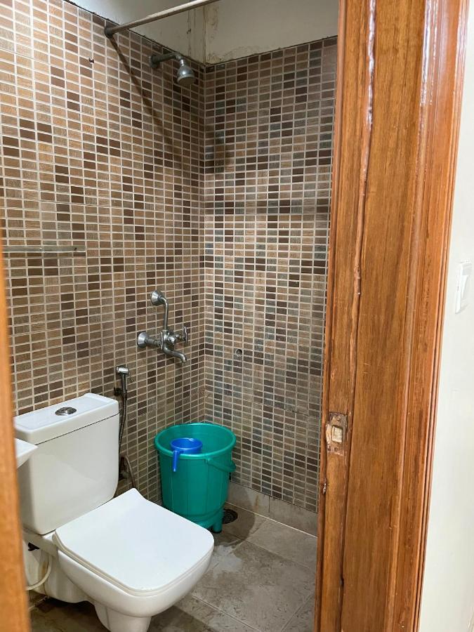 Hotel Aditya Inn Near New Delhi Railway Station Main Bazar Экстерьер фото