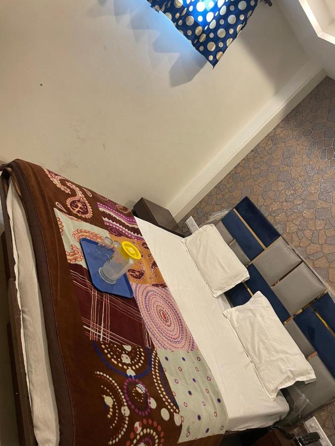 Hotel Aditya Inn Near New Delhi Railway Station Main Bazar Экстерьер фото